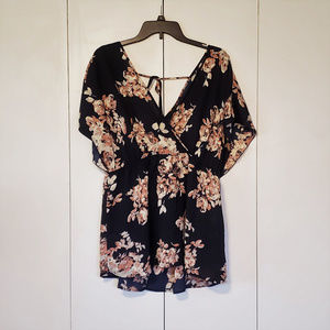 Torrid Navy Floral Surplice Babydoll Top, NWT